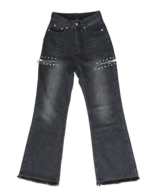 Raw edge cut out jeans