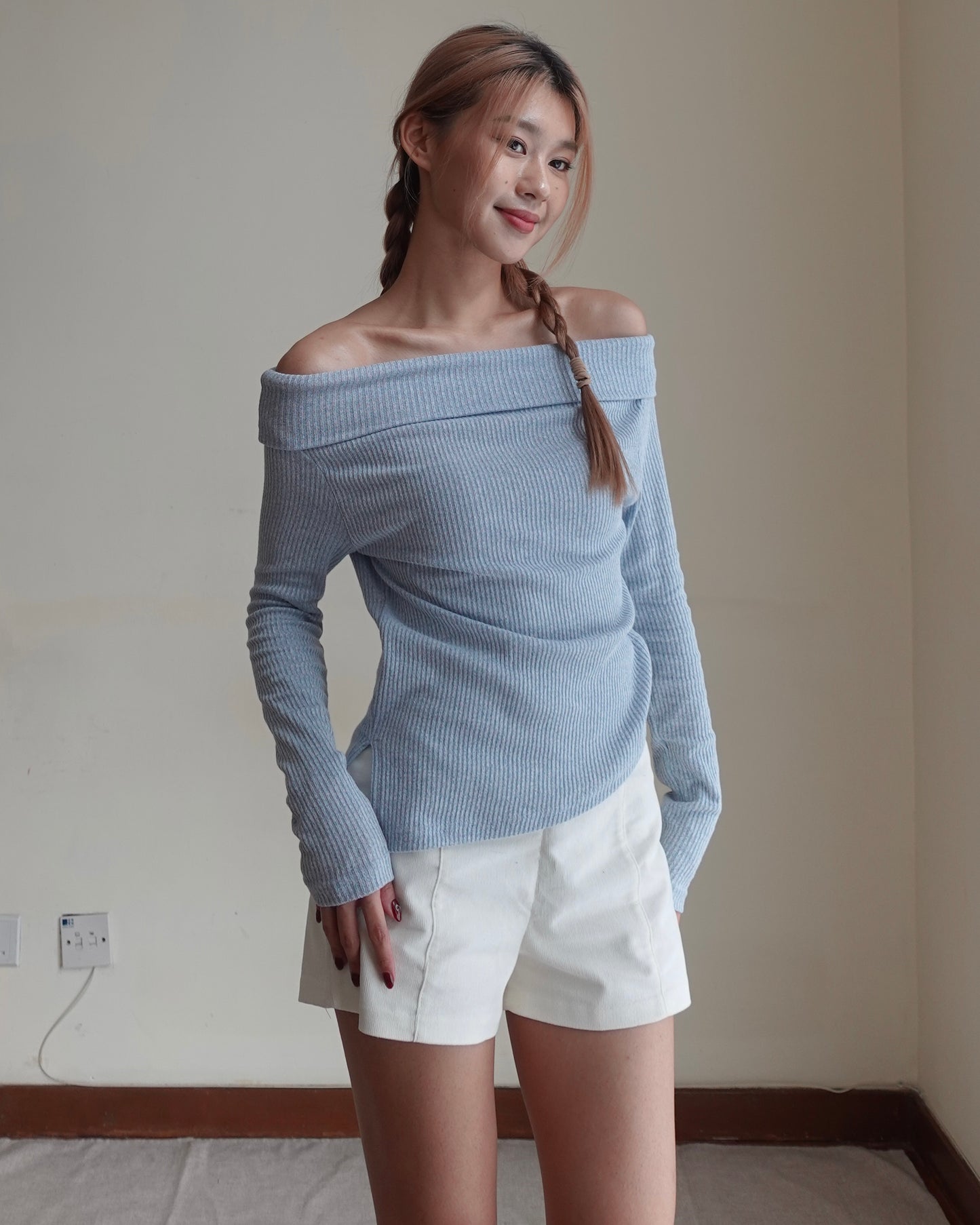 Charlotte off shoulder top