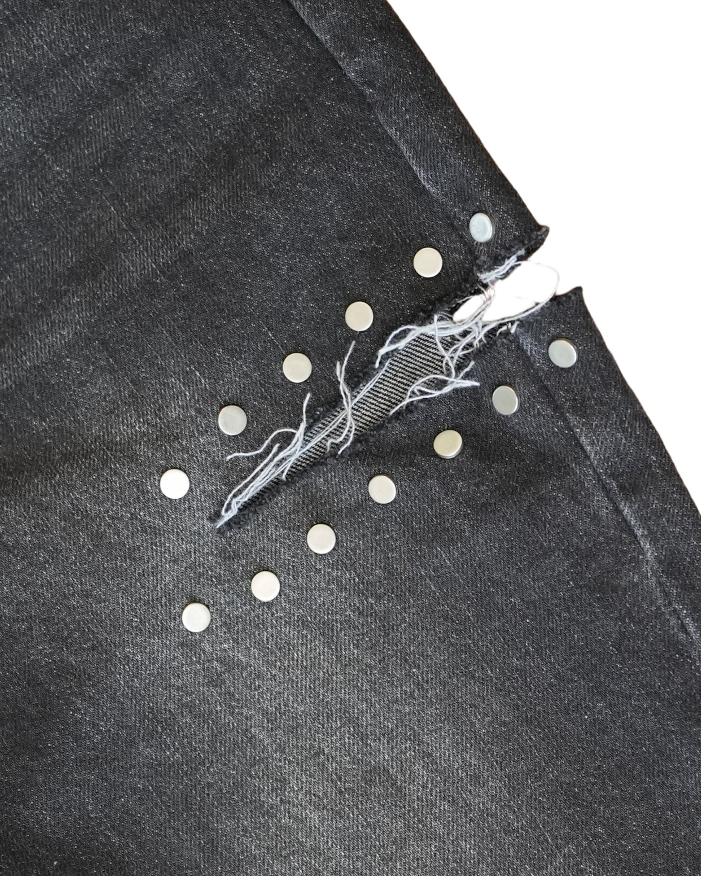 Raw edge cut out jeans