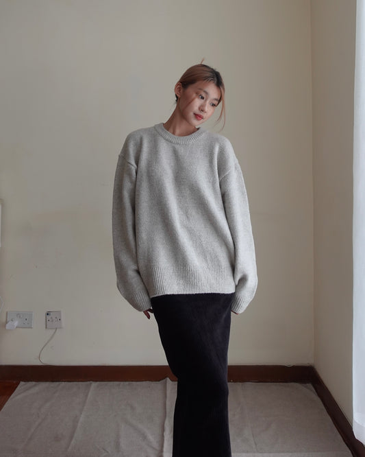 Smooth knit crew neck long sleeve sweater