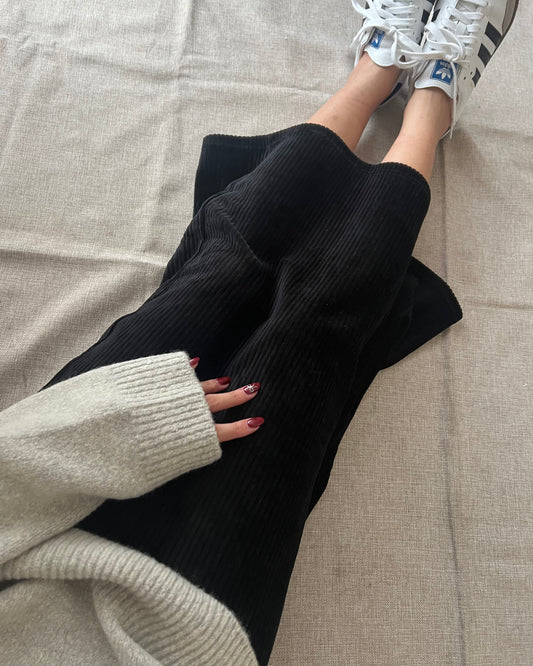 Corduroy maxi skirt with split hem