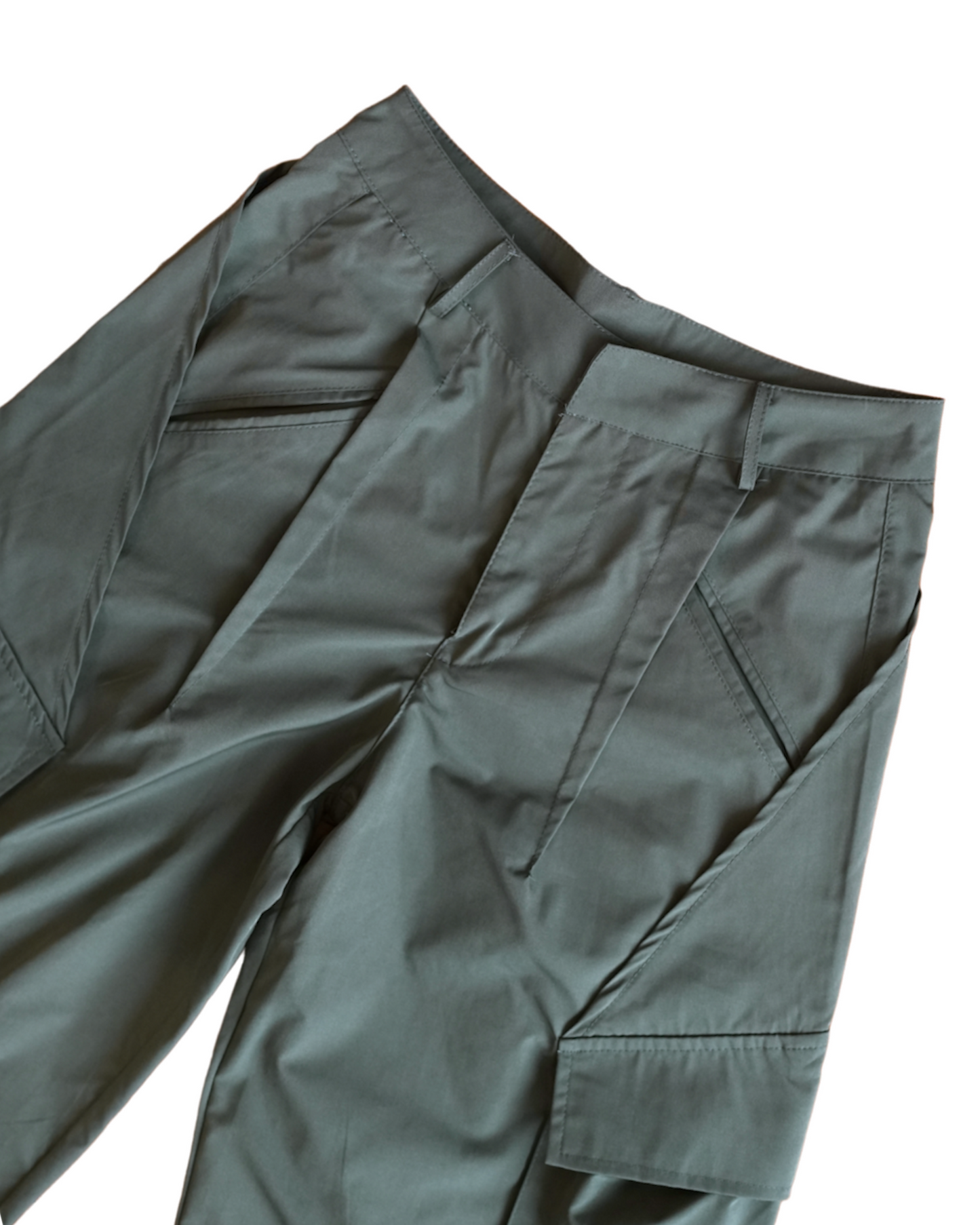 Wide leg parachute pants