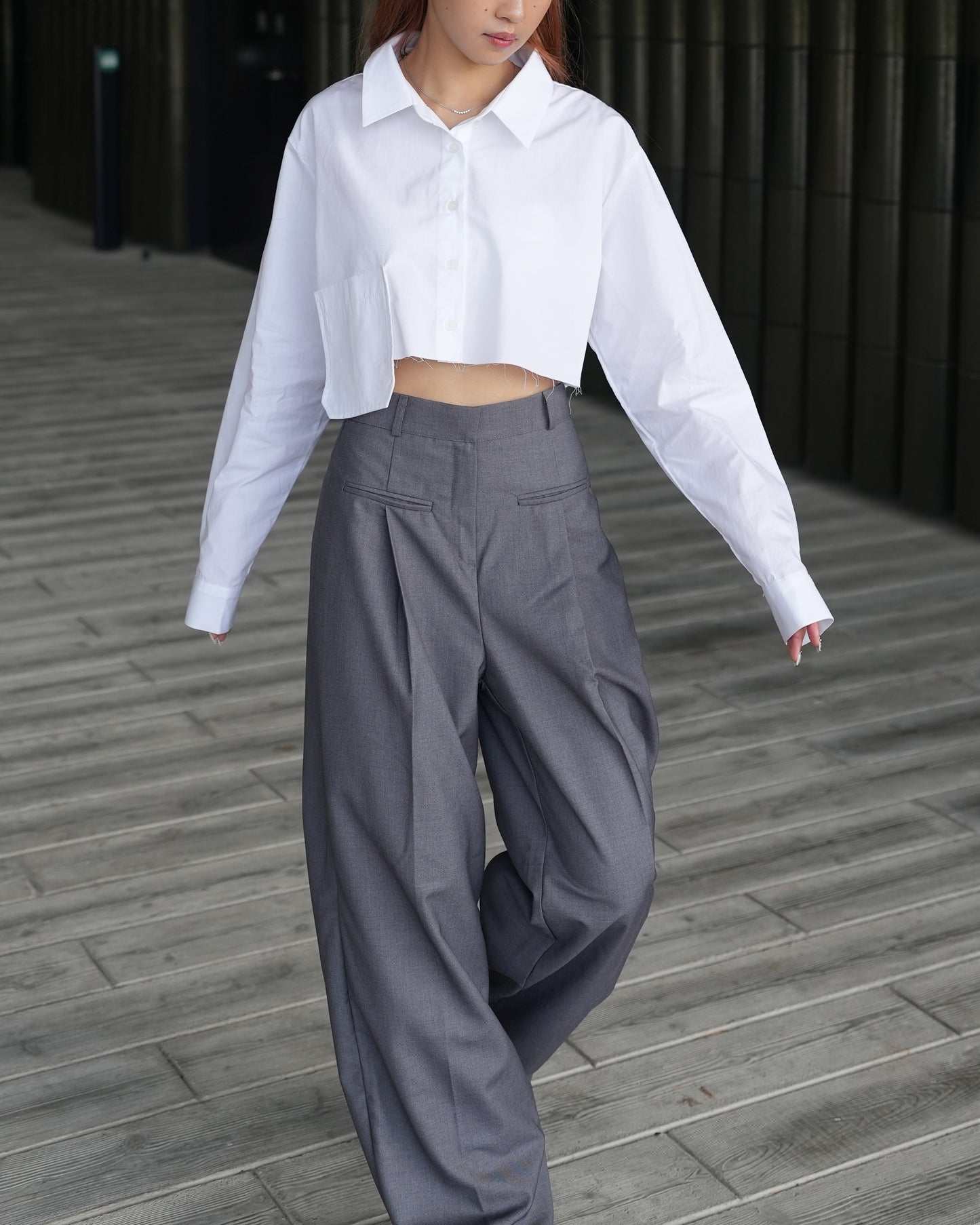Front fake pocket detail wide-leg suit trousers