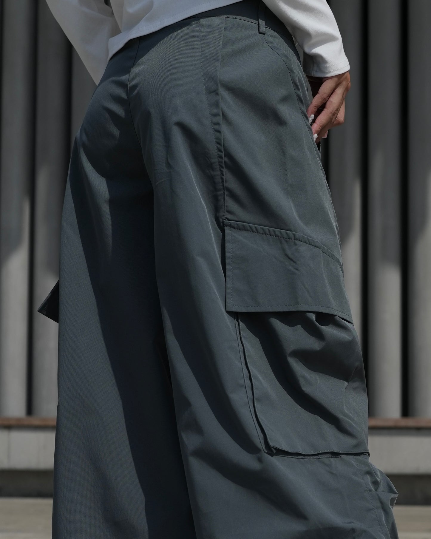 Wide leg parachute pants