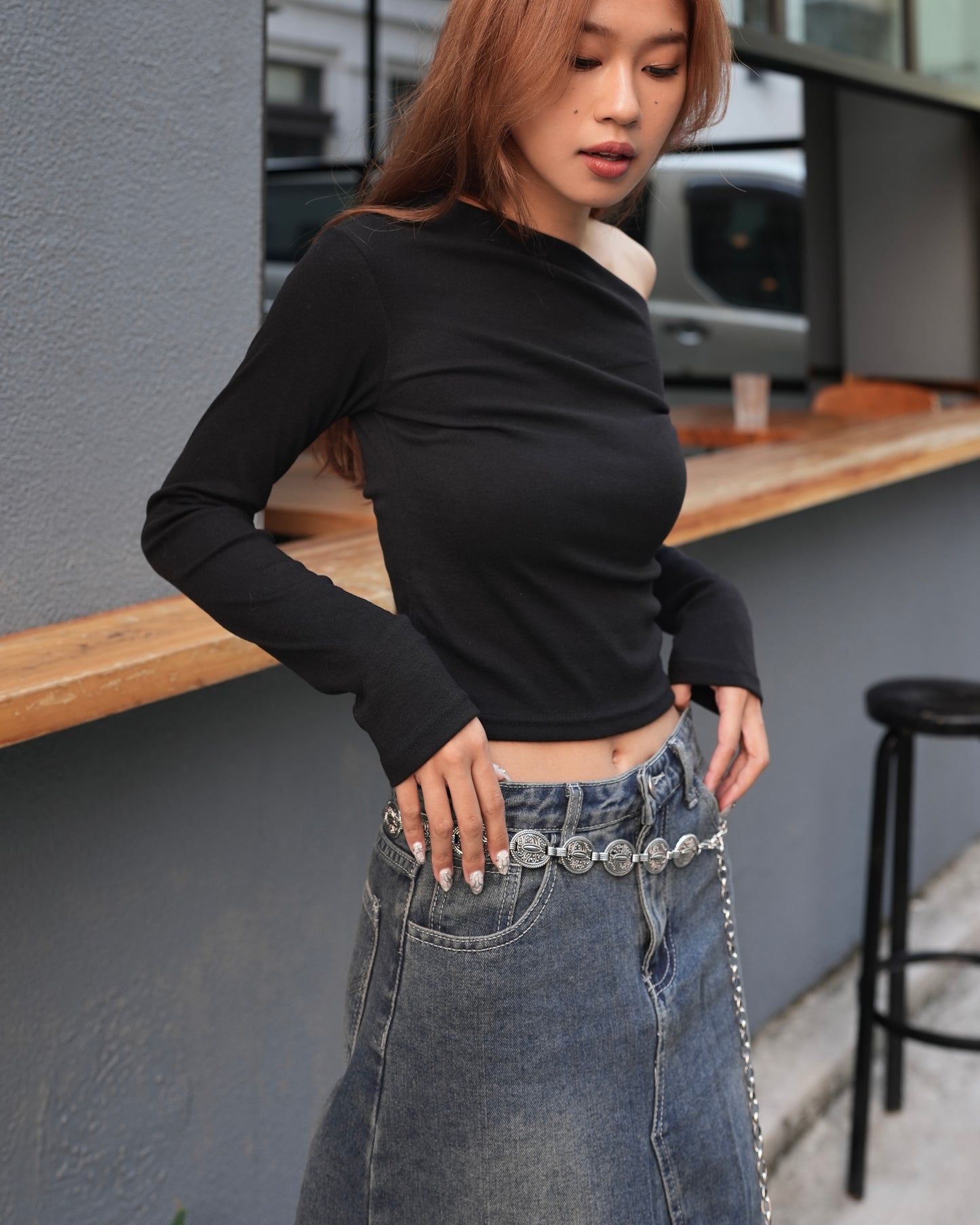 One shoulder long sleeves top
