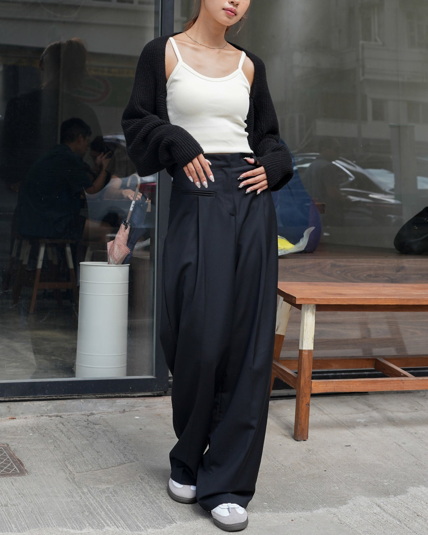 Front fake pocket detail wide-leg suit trousers