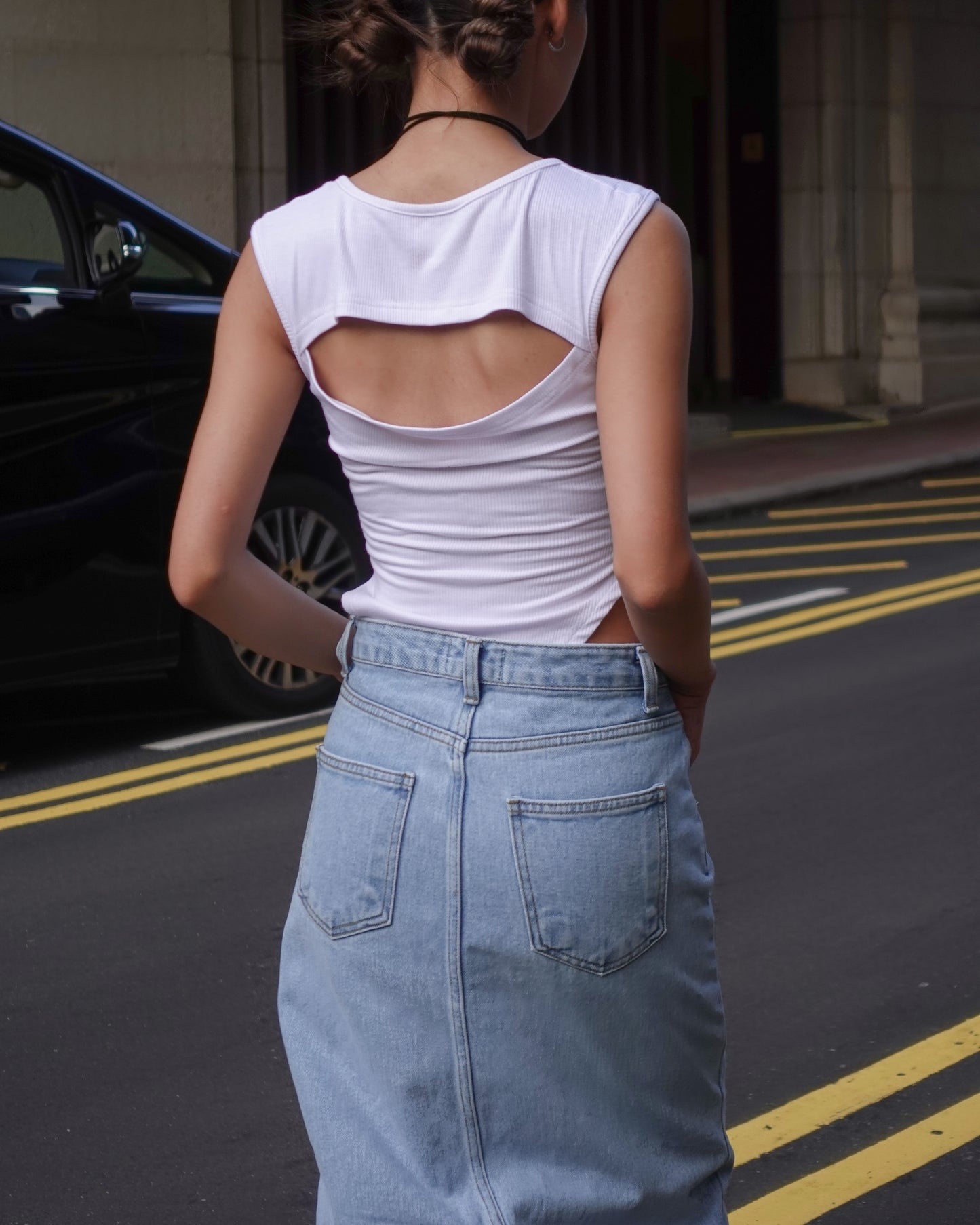 Carla back cut out top