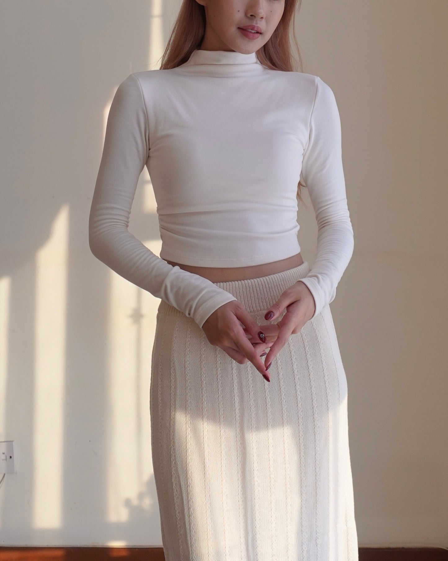 Basic turtle neck smooth cotton padded crop top