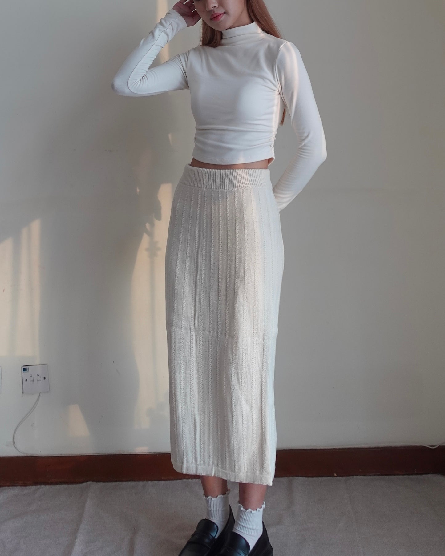 Basic turtle neck smooth cotton padded crop top