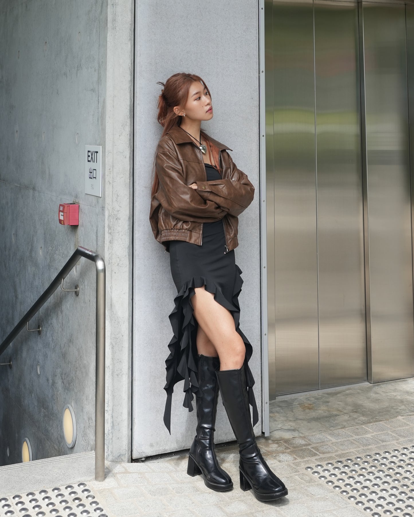 Irregular long ruffles bodycon skim dress