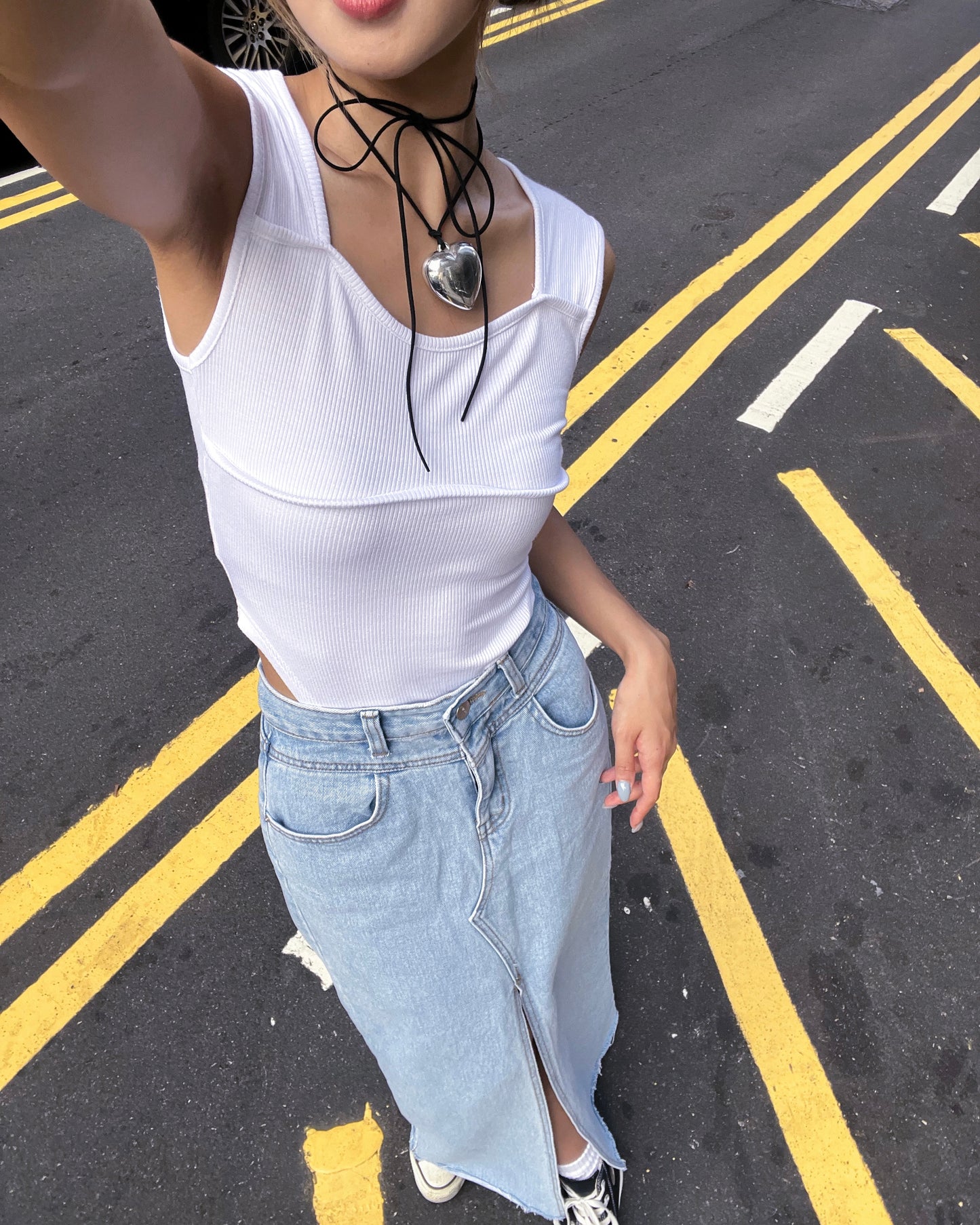 Carla back cut out top