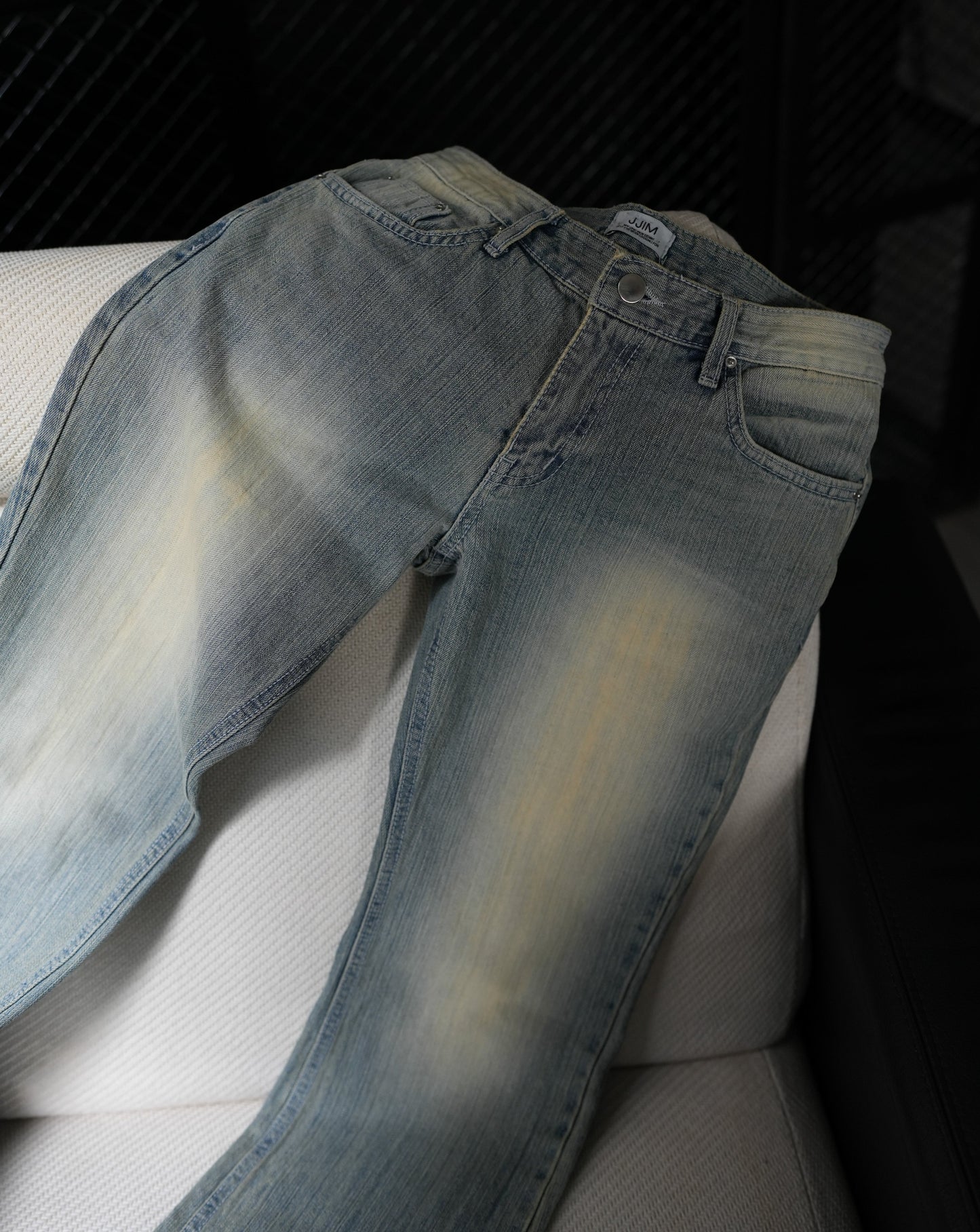 Low rise y2k washed flare jeans