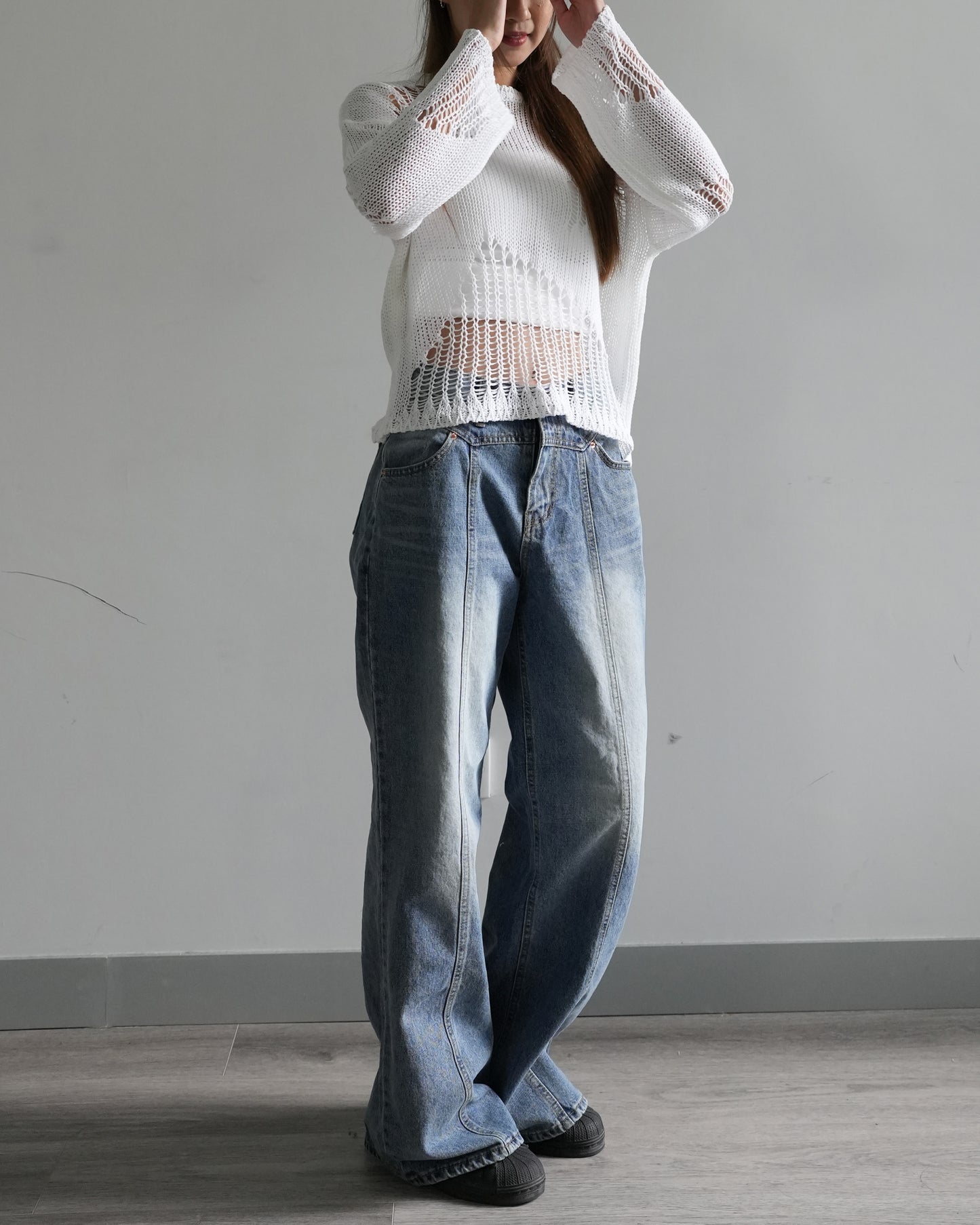 Hollow out crochet long-sleeves top