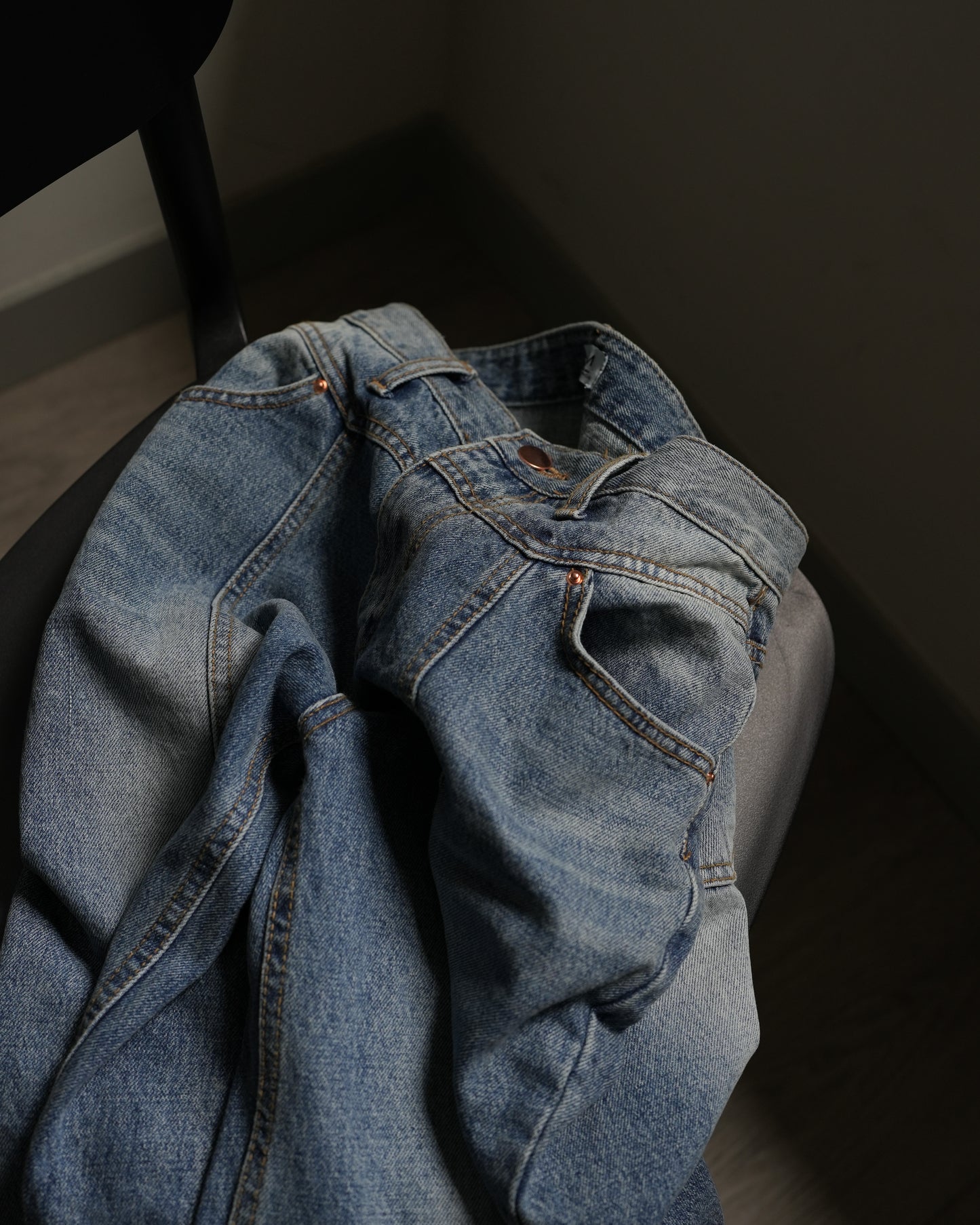 Front seam vintage wide-leg jeans