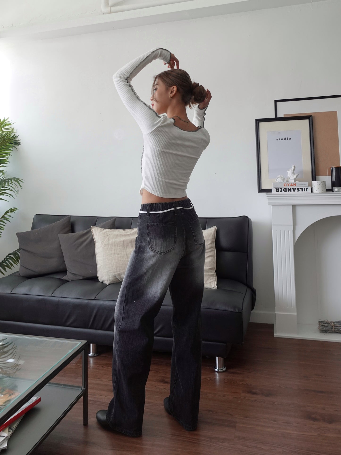 Dylan loose straight jeans