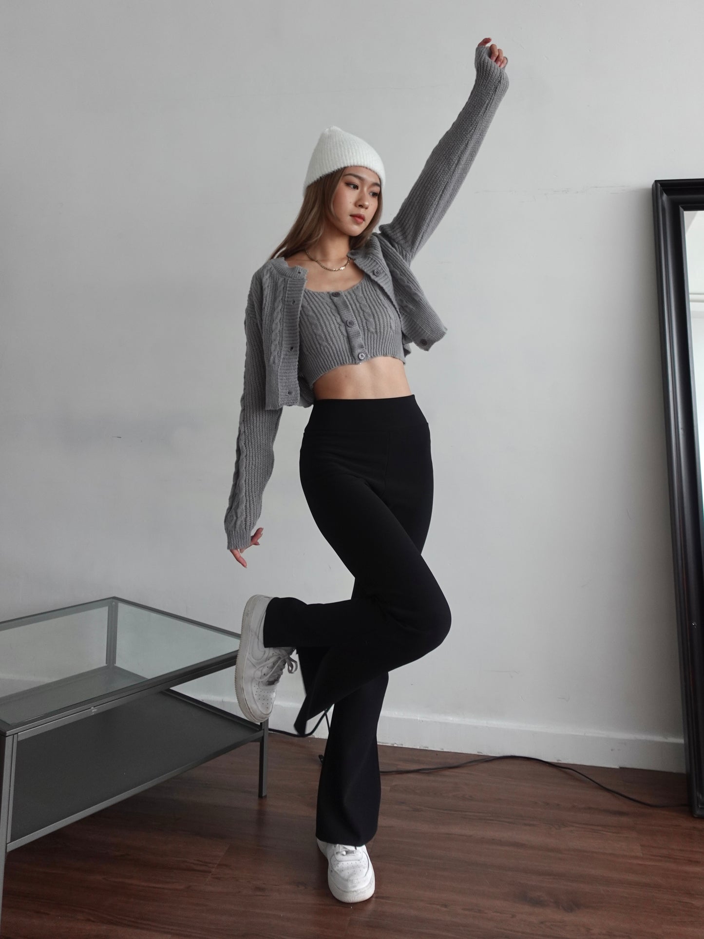 Pattern knit set (cardigan+knit vest)