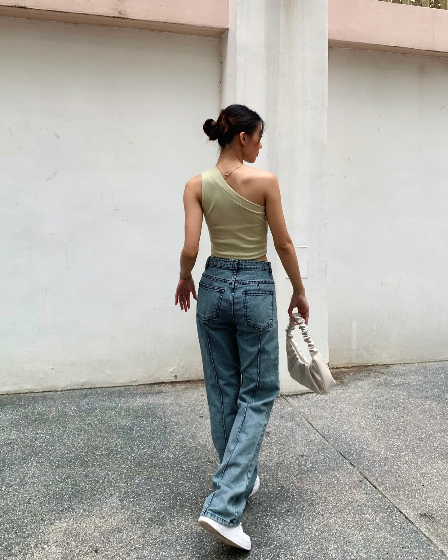 One shoulder sleeveless tank top (2 colors)