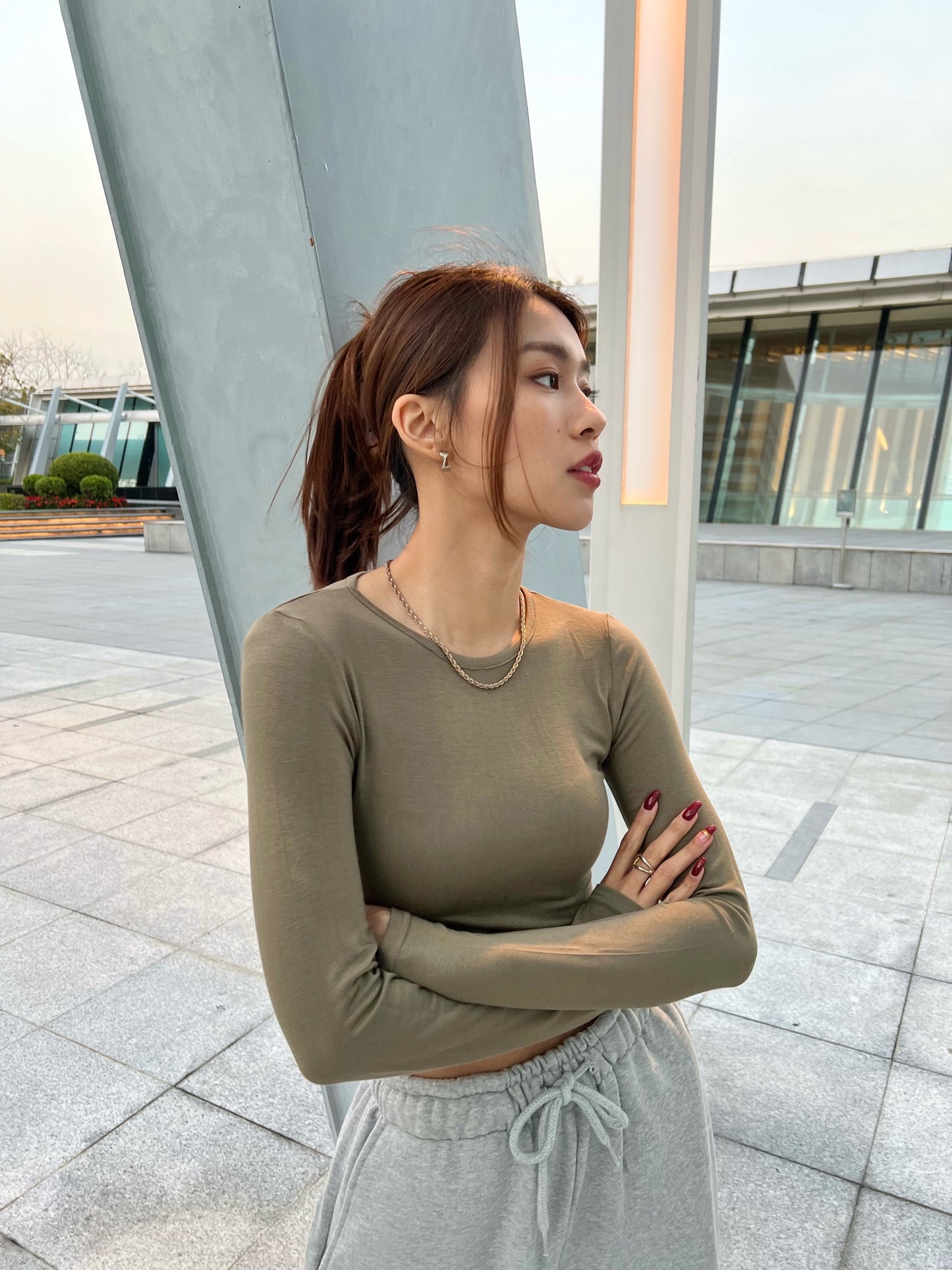 Basic long sleeves crop top (2 colors)