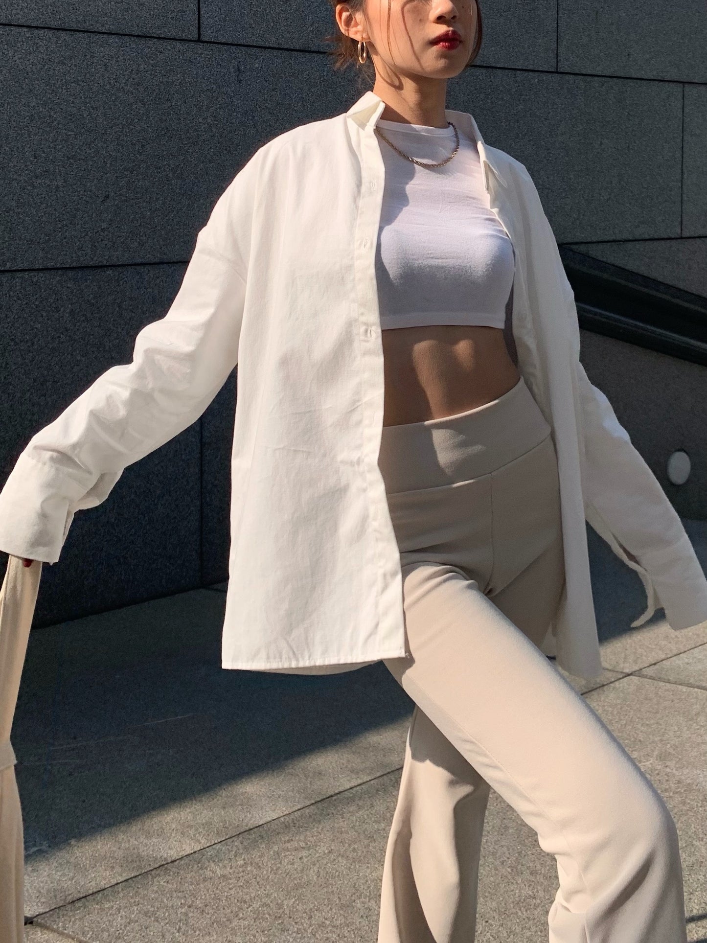 High-rise flare trousers with side split (2 colors)