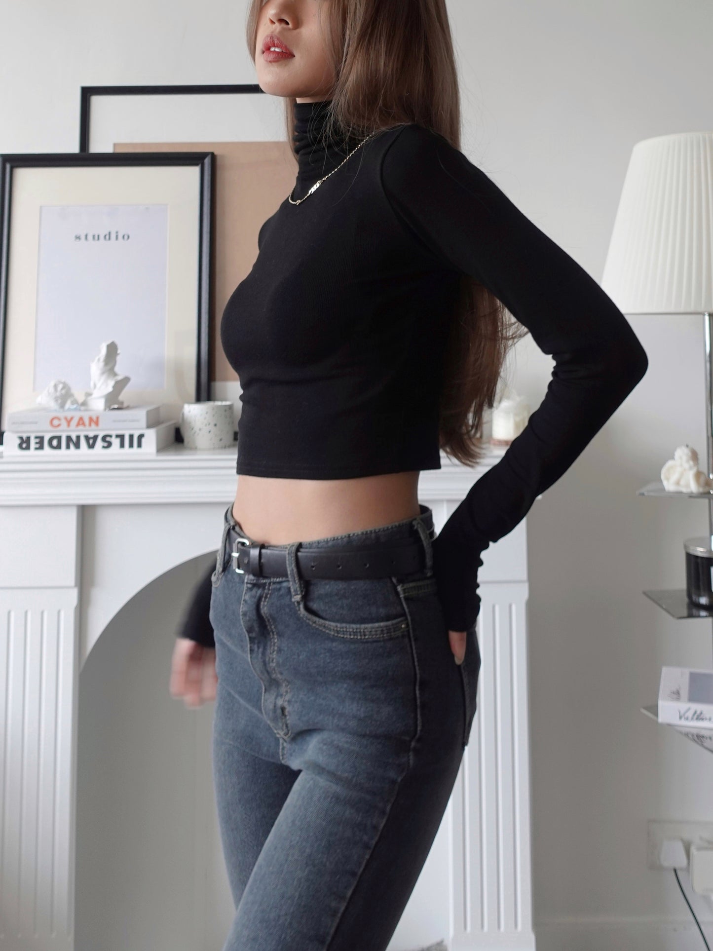 Must-have slim fit crop tee