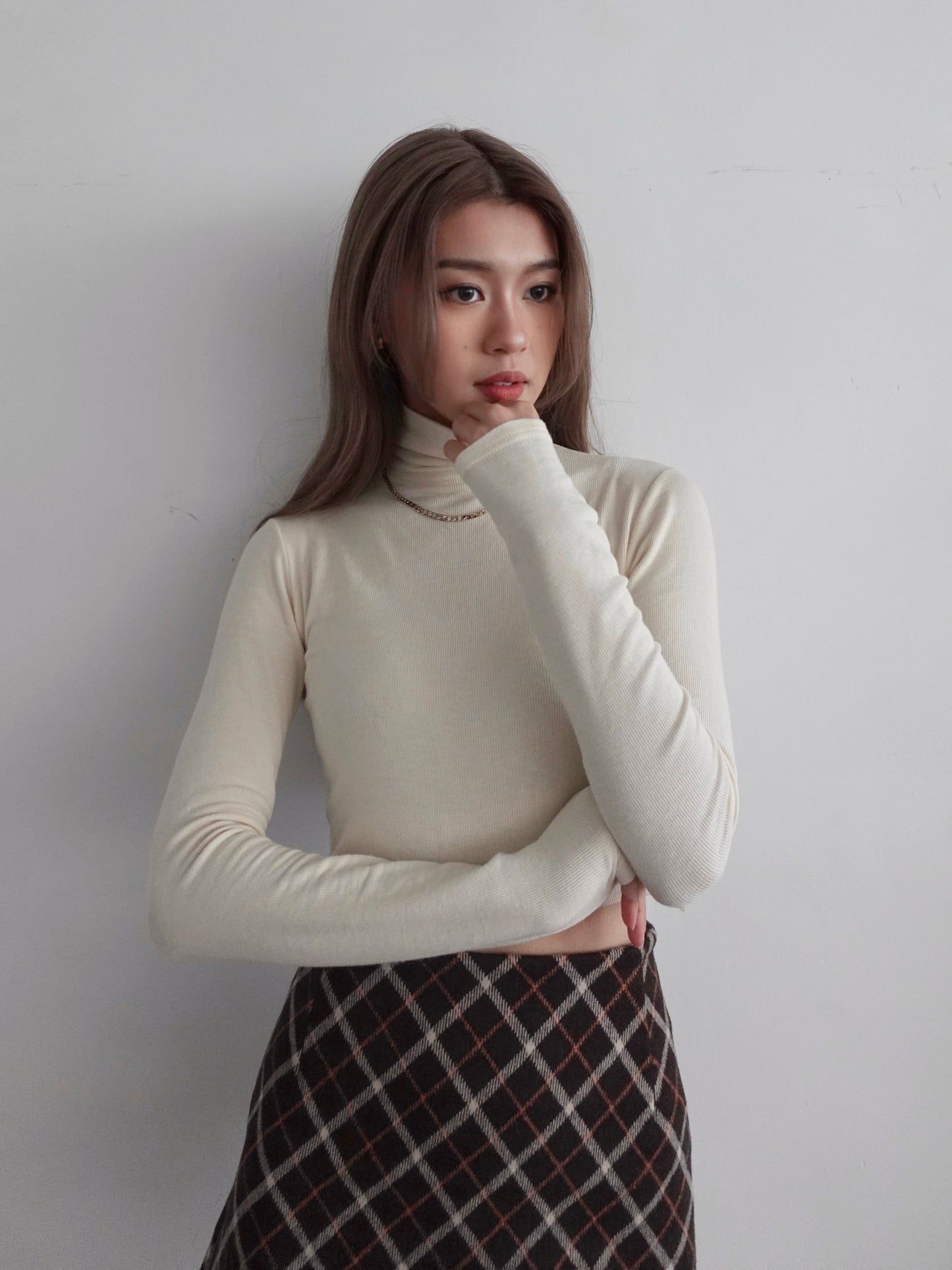 Must-have slim fit crop tee