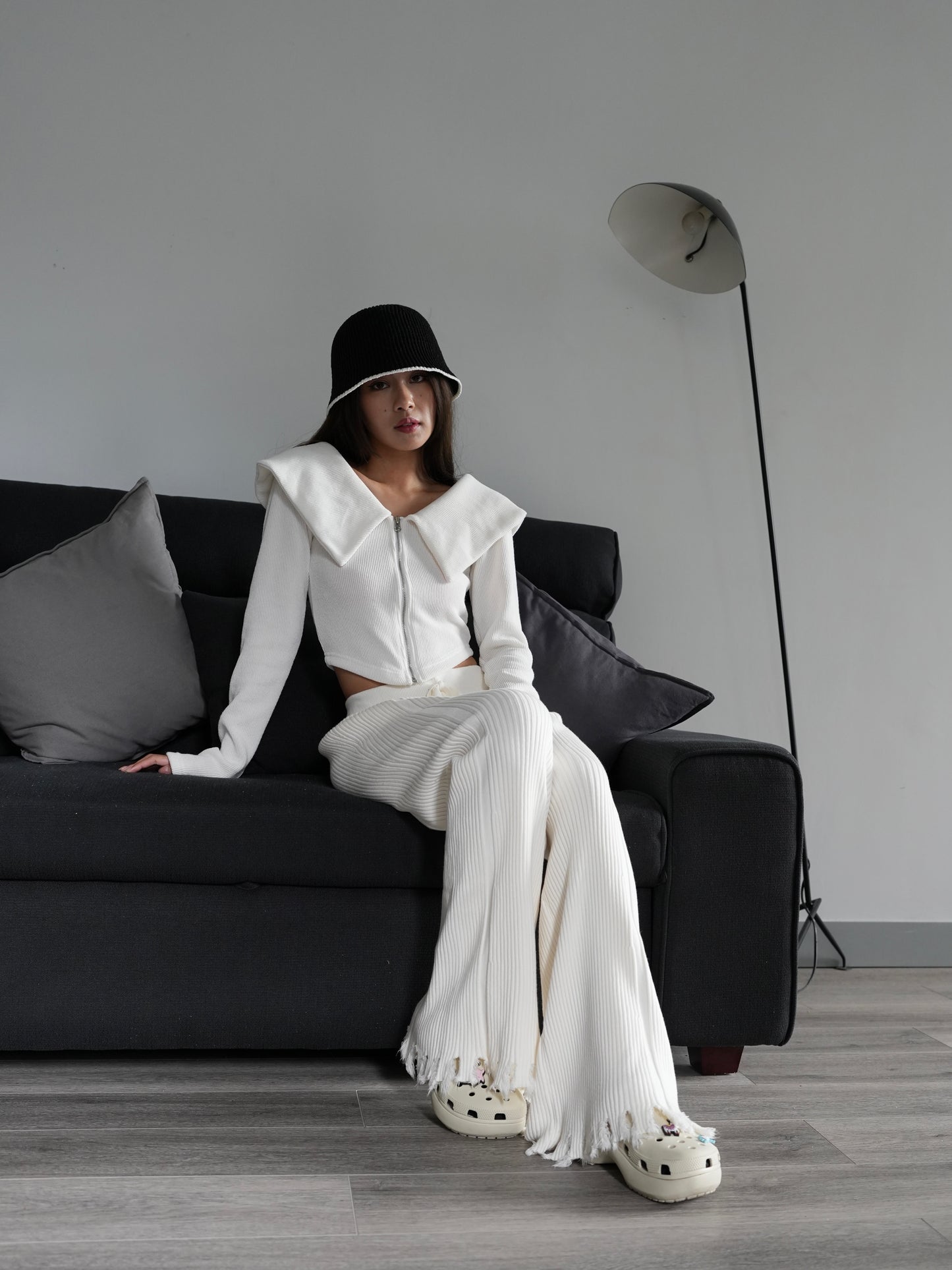 Double collar zip top