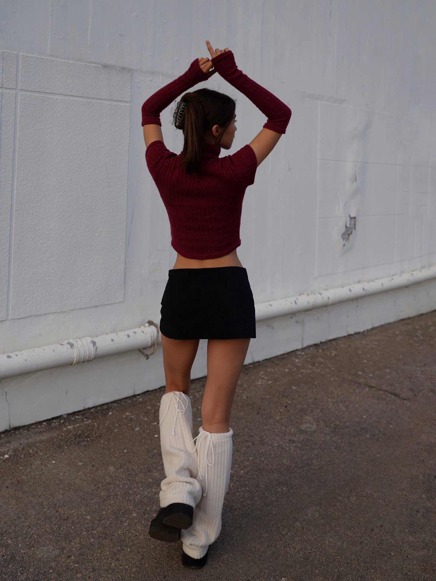 Fleece lined string leg warmers