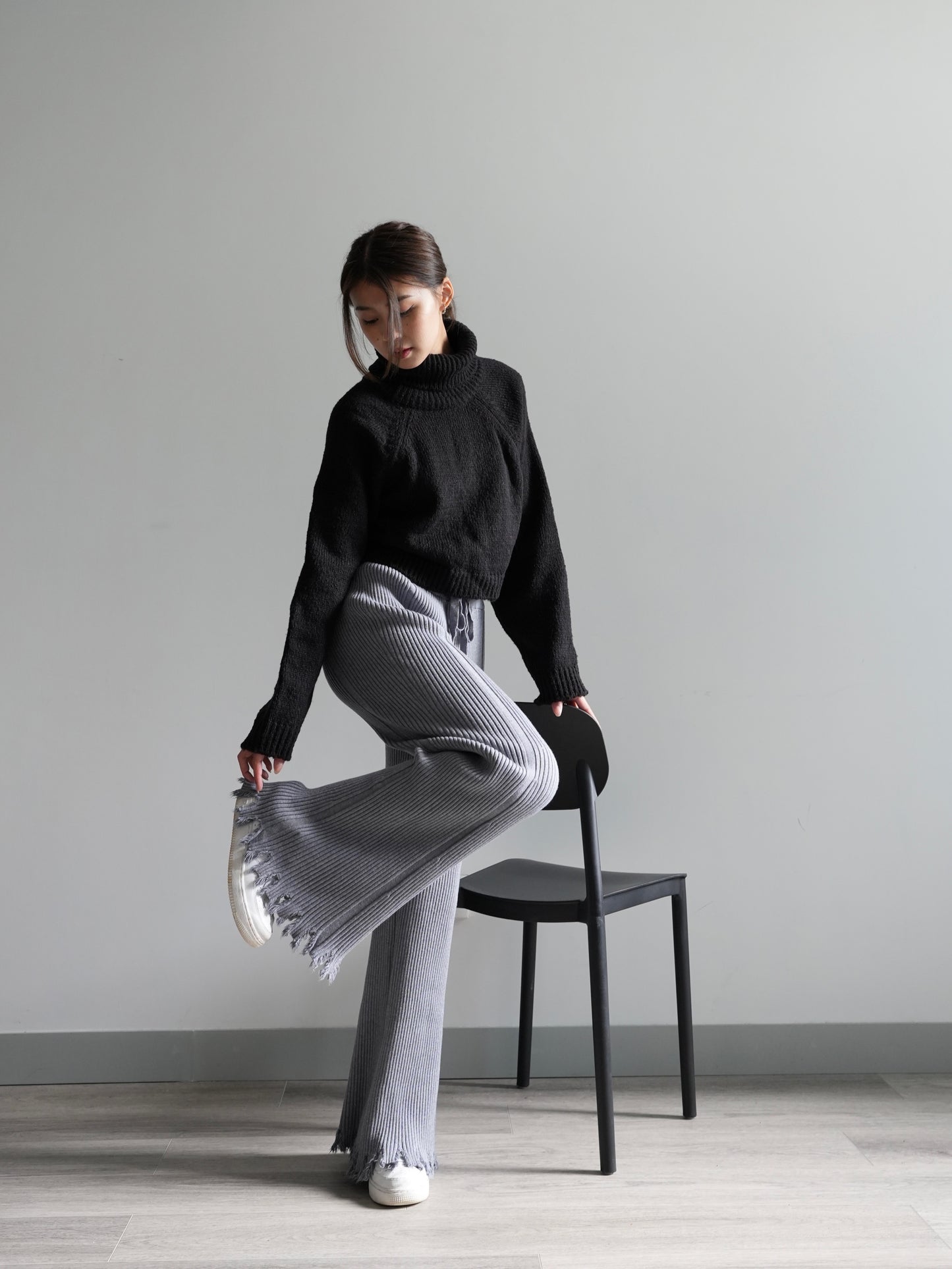 Ripped frayed knit pants