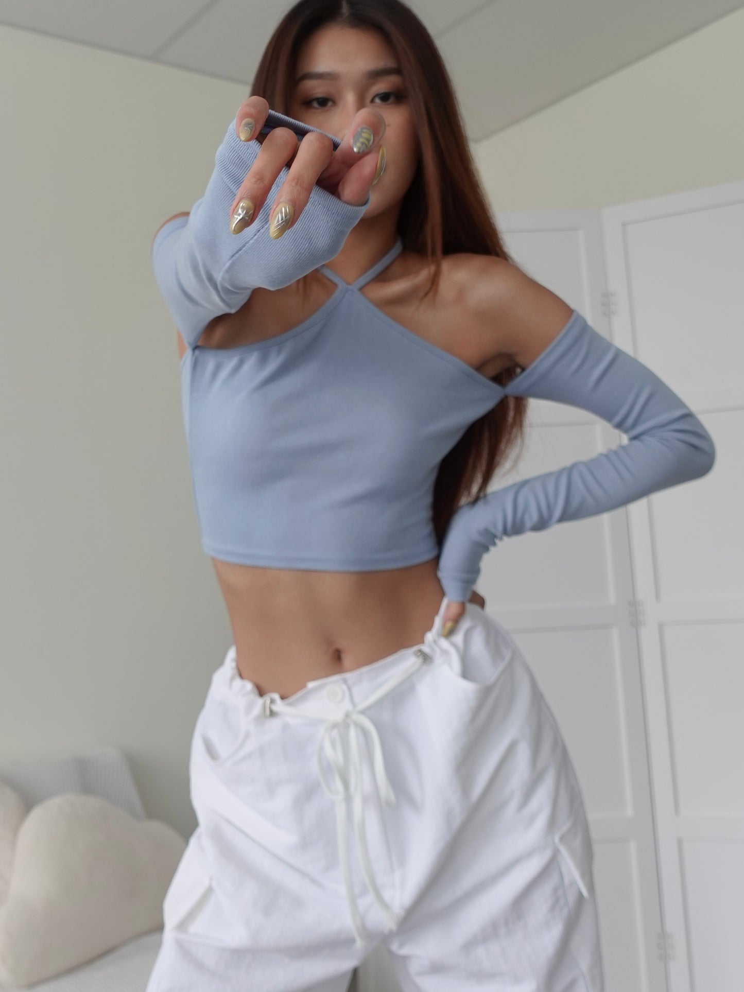 Clio cold shoulder crop top